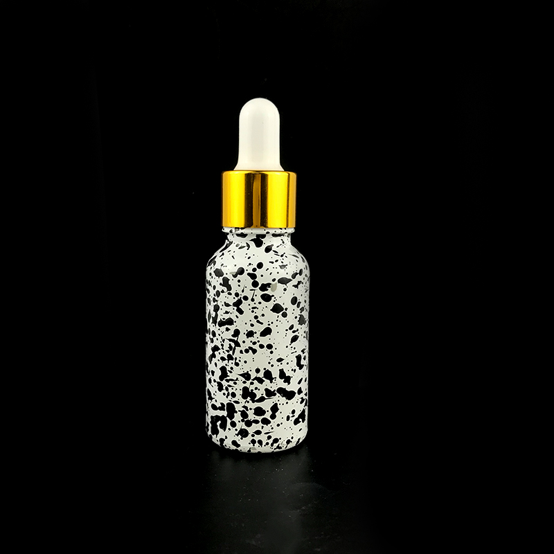 Luxury cosmetic bottle packaging with silver cap glass dropper serum bottle