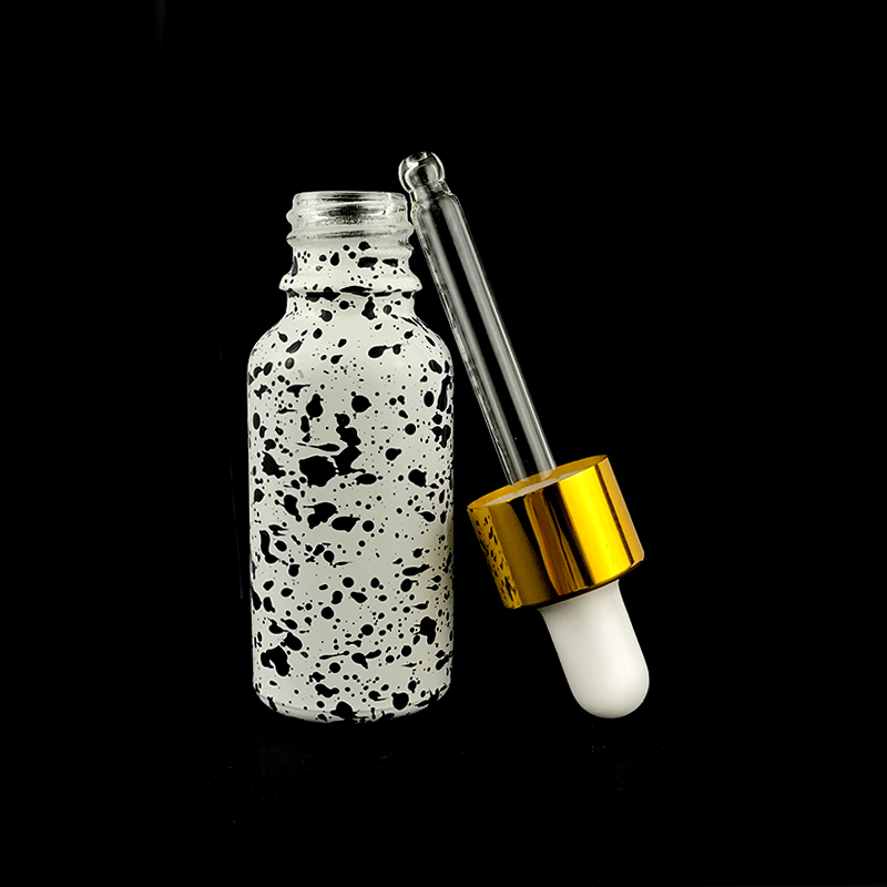 Luxury cosmetic bottle packaging with silver cap glass dropper serum bottle