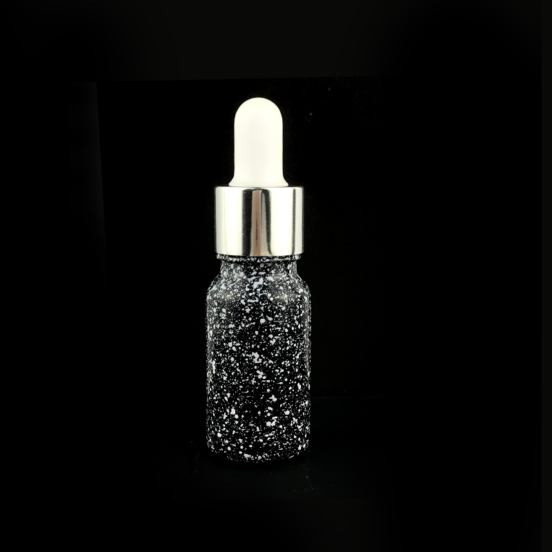 Luxury cosmetic bottle packaging with silver cap glass dropper serum bottle