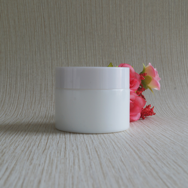 Luxury cosmetic cream packaging 2oz 60ml jade glass white jar with lid
