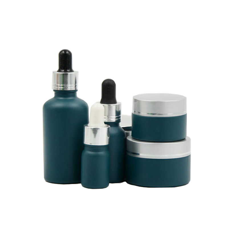 Luxury cosmetic packaging for essential oil skin care cosmetic glass jars and bottles