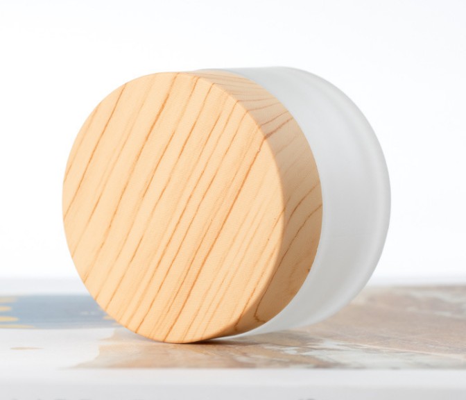 Luxury cosmetic packaging5g 10g 20g 30g 50g 60g 80g bamboo wooden cosmetic cream jars with plastic inner