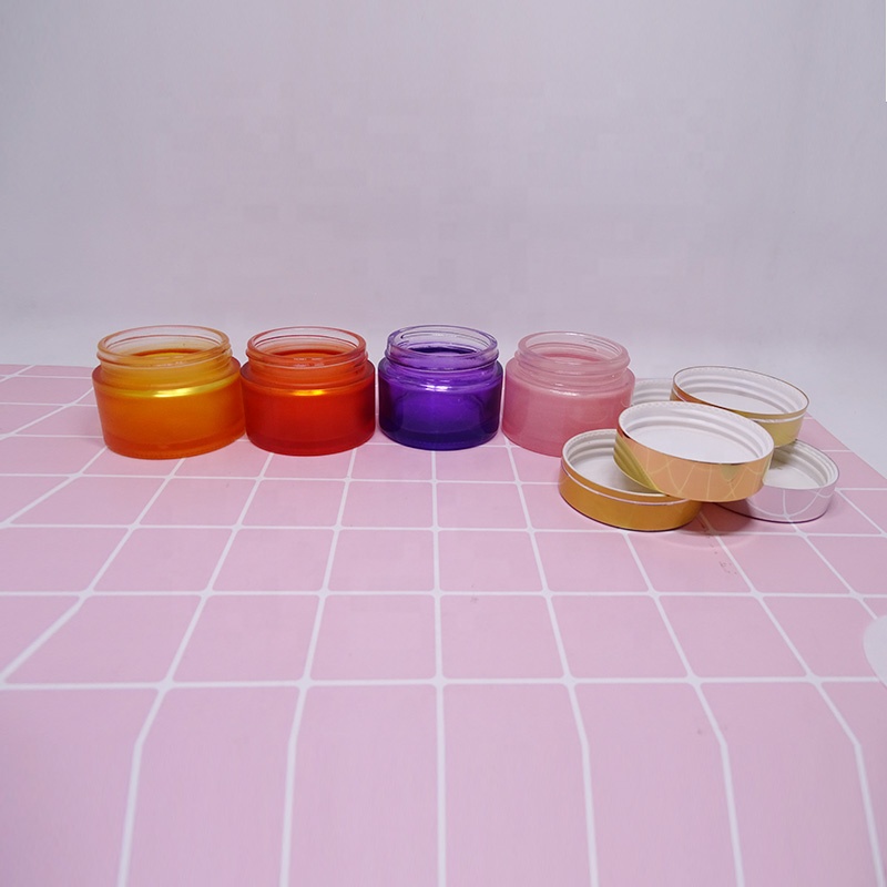 Luxury custom color 50g glass cosmetic jar with gold lid for facial cream