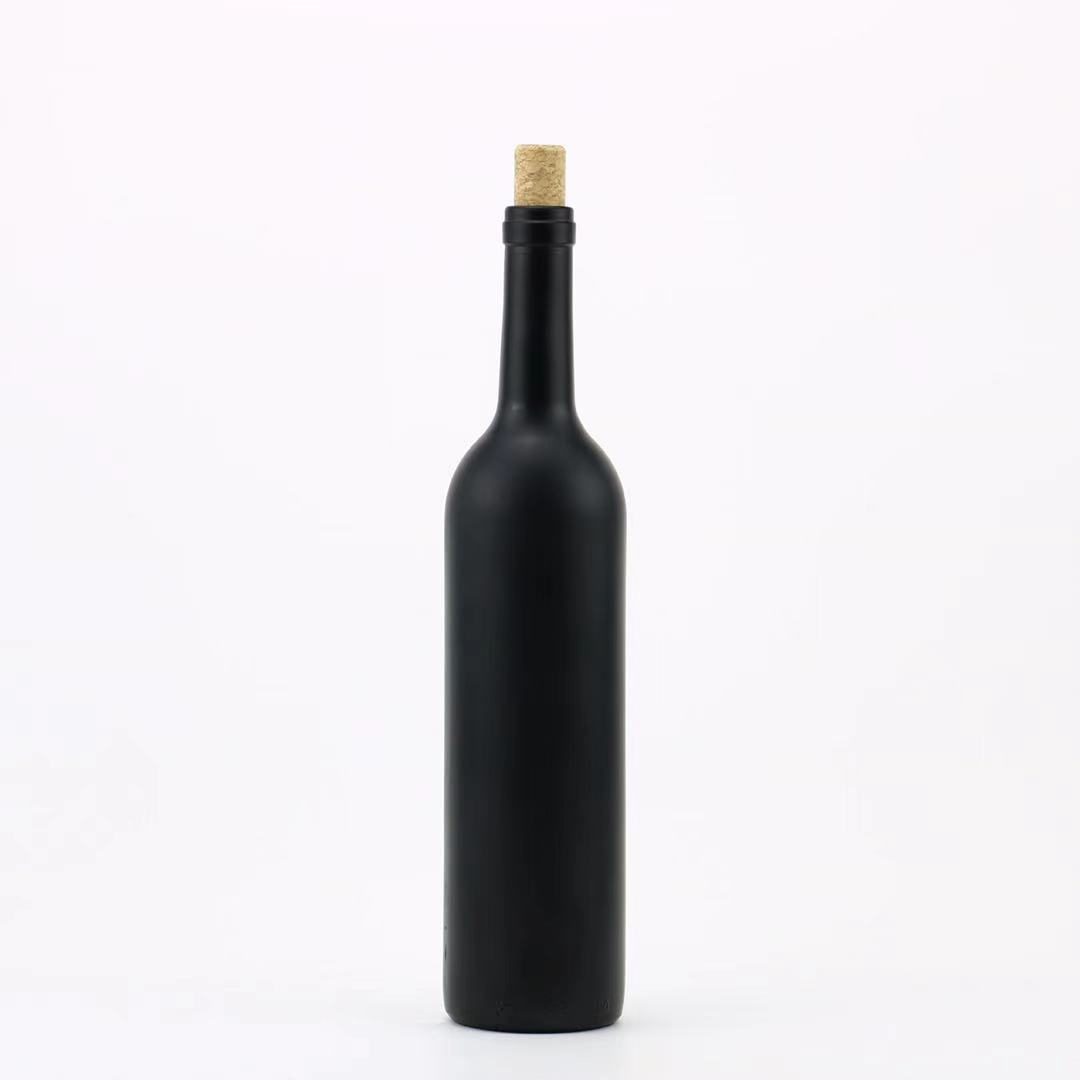 Luxury custom color painting 500 ml 750 ml with cork screw cap liquor black glass spirit bottle