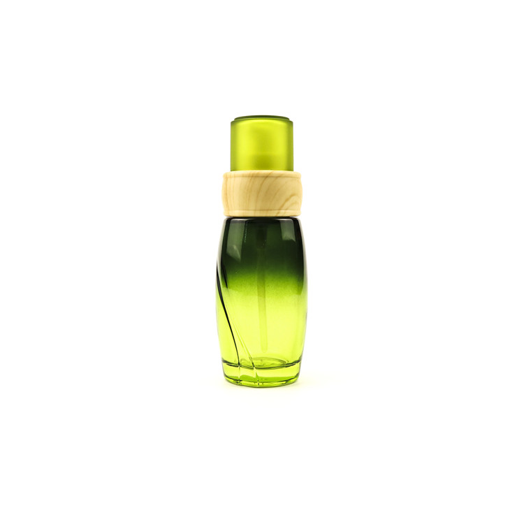 Luxury empty cosmetic glass lotion pump bottle 100g 3.3oz 100ml green gradient serum glass bottle with bamboo pattern pump cap