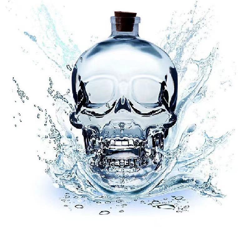Luxury factory manufacture custom shaped empty 120ml 200ml 450ml 750ml wine glass skull liquer bottle
