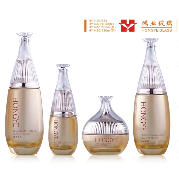 Luxury packaging gold color cosmetic sets spray glass bottle with pump HY1103