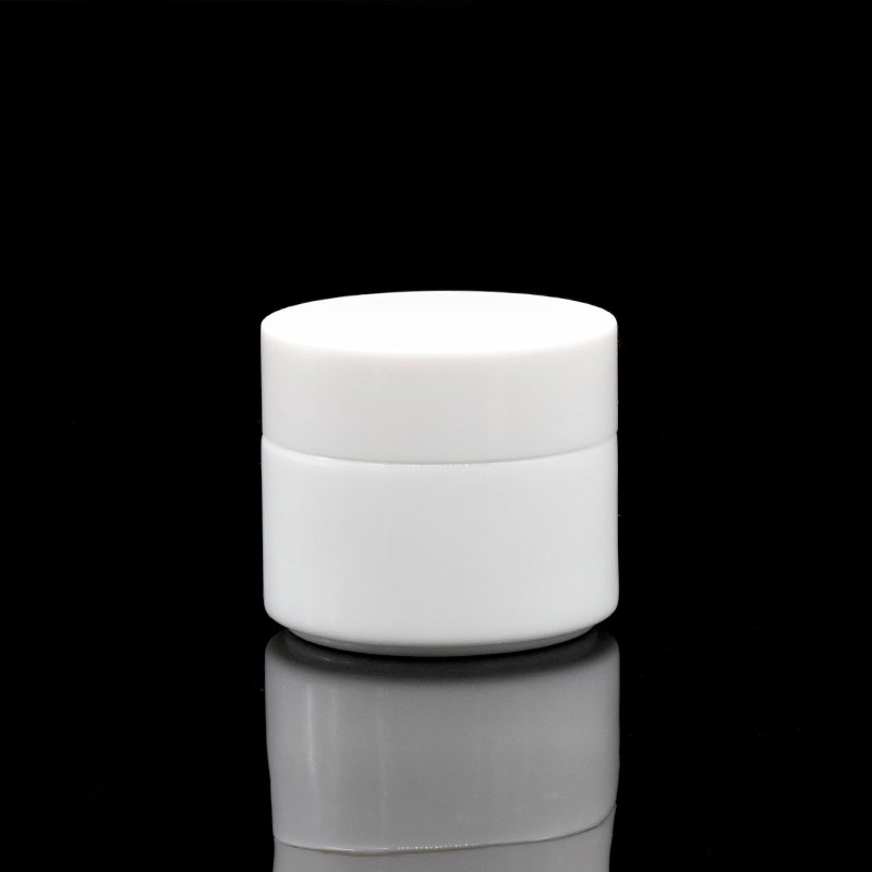 Luxury porcelain jar cosmetic 20ml,30ml,50ml,100ml round opal white ceramic cosmetic cream glass jars beauty jar