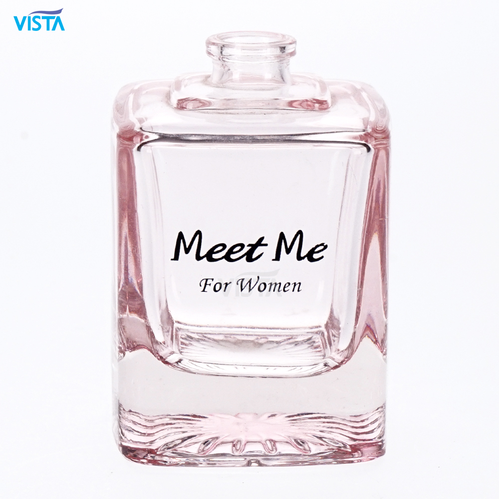 Luxury recyclable high quality 30ml 50ml 100ml high flint spraying pink color glass perfume bottle with pump spray cap