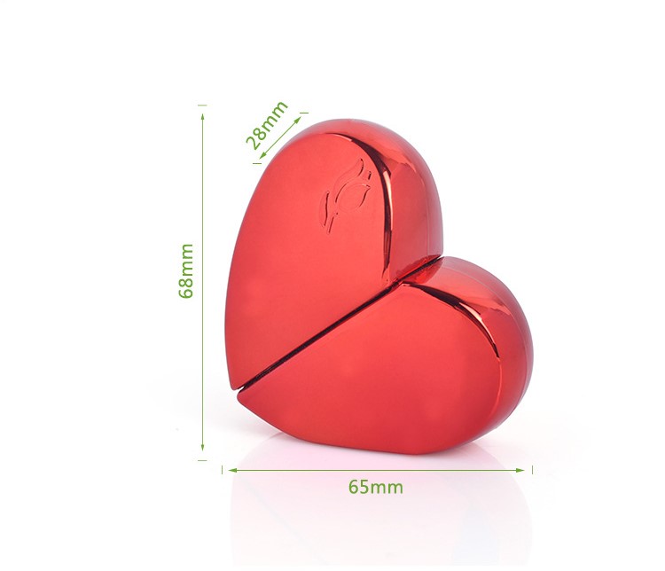 Luxury reusable heart shape Glass perfume pump spray /packing bottle for women