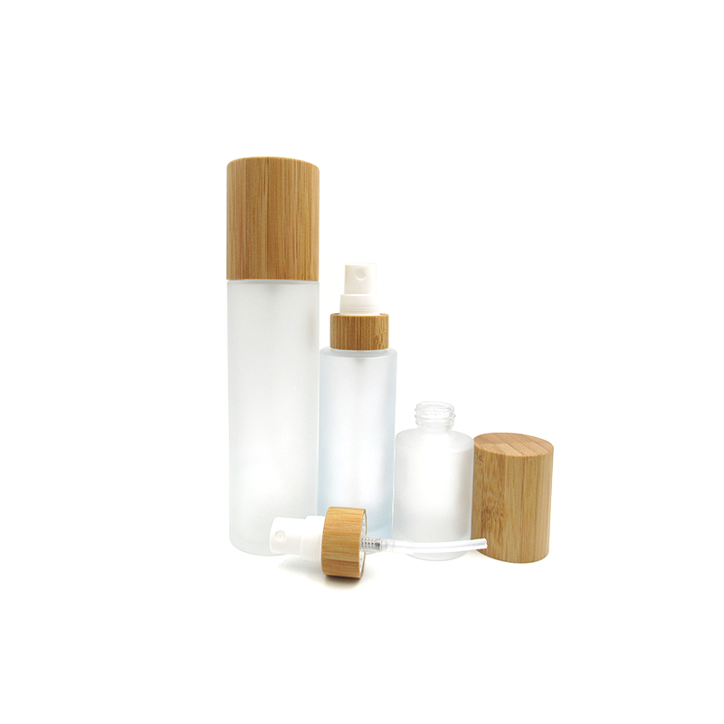 Luxury round cosmetic container clear frosted glass bottle 100ml 120ml with bamboo pump cosmetic jars 50g 100g with bamboo lid