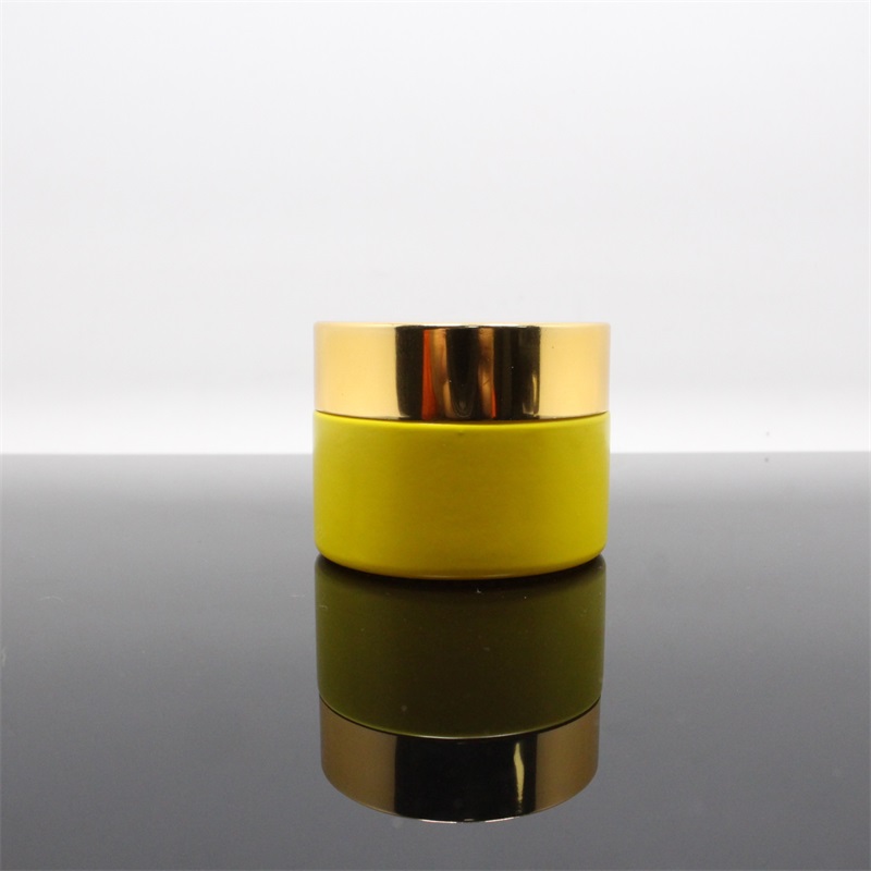 Luxury round shape small glass cosmetic packaging cream jars emballage cosmetique with factory price