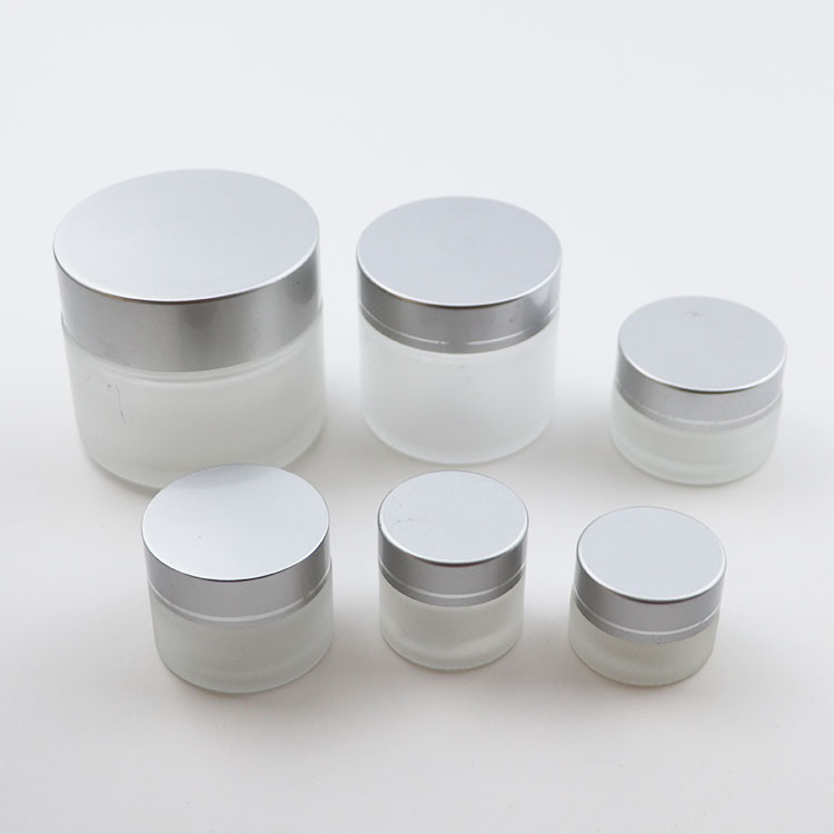 Luxury skincare body cream glass flat shoulder 20ml 30ml 50ml UV paint shiny gold silver glass cosmetic jar with metal lid