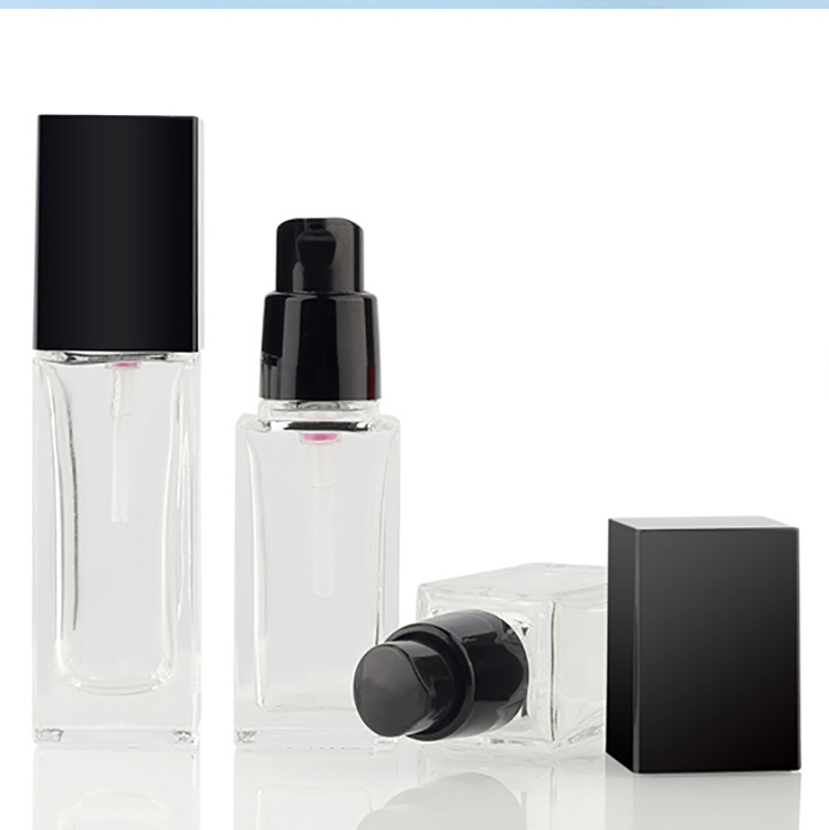 Luxury square cosmetic clear glass pump bottle 30 ml 15ml for BB cream liquid foundation