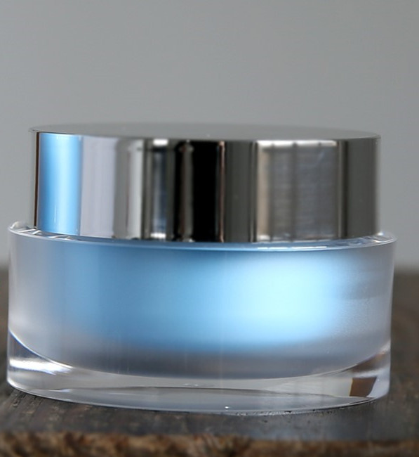 Luxury vacuum sealer white round cosmetic acrylic jar with lid shiny silver 50g and 30g
