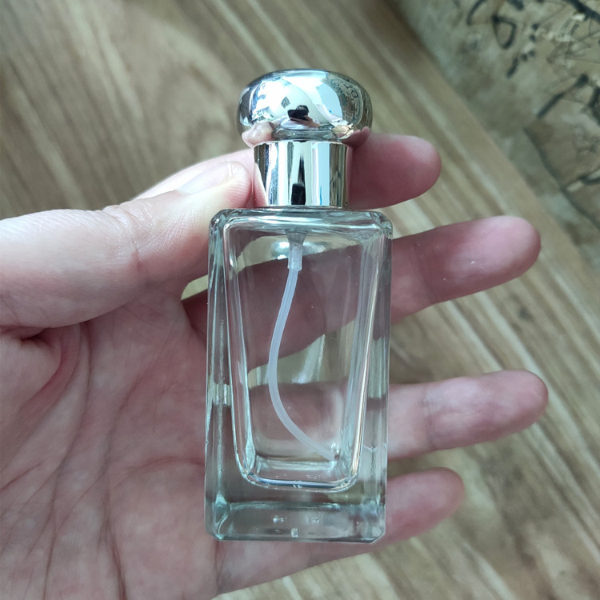 MUB 30ML Glass perfume bottle with pump spray,empty glass perfume atomizer