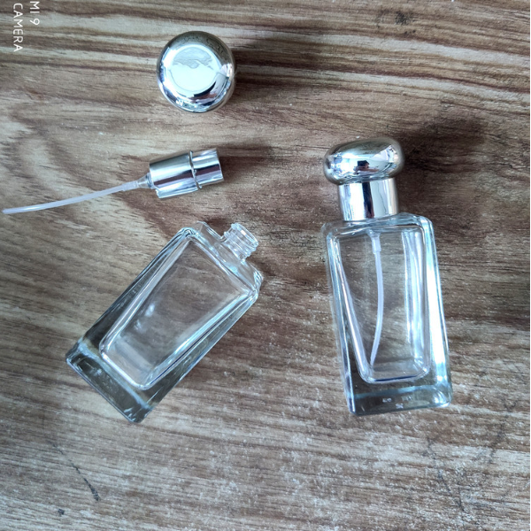 MUB 30ML Glass perfume bottle with pump spray,empty glass perfume atomizer