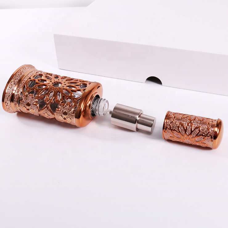 MUB 40ML Arabic style perfume oil bottle new design plastic shell inner glass spray bottle empty refillable perfume atomizer