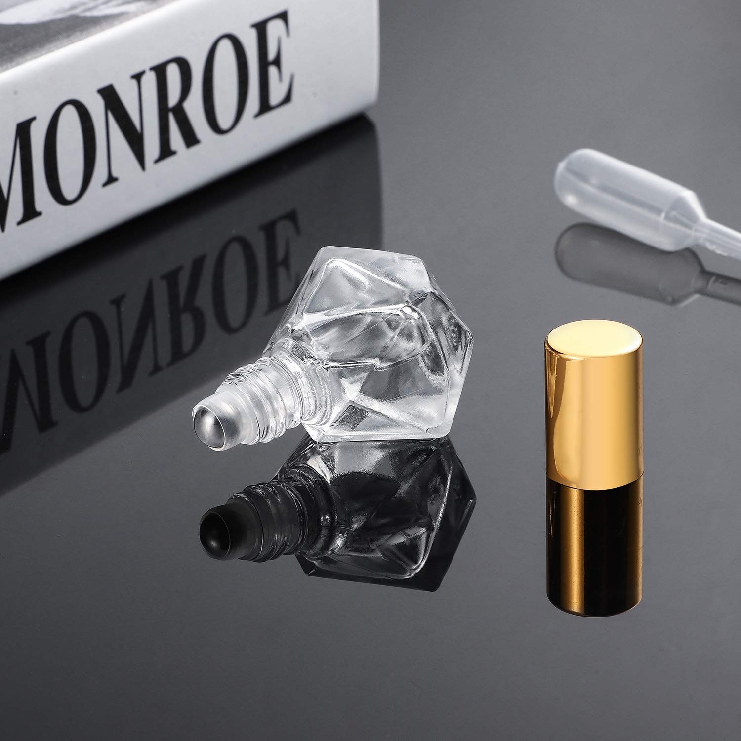 MUB 8ml Pentagram empty Transparent Glass Essential Oil Roller Bottles with Metal Ball Perfumes Balms Sample Roller Bottle