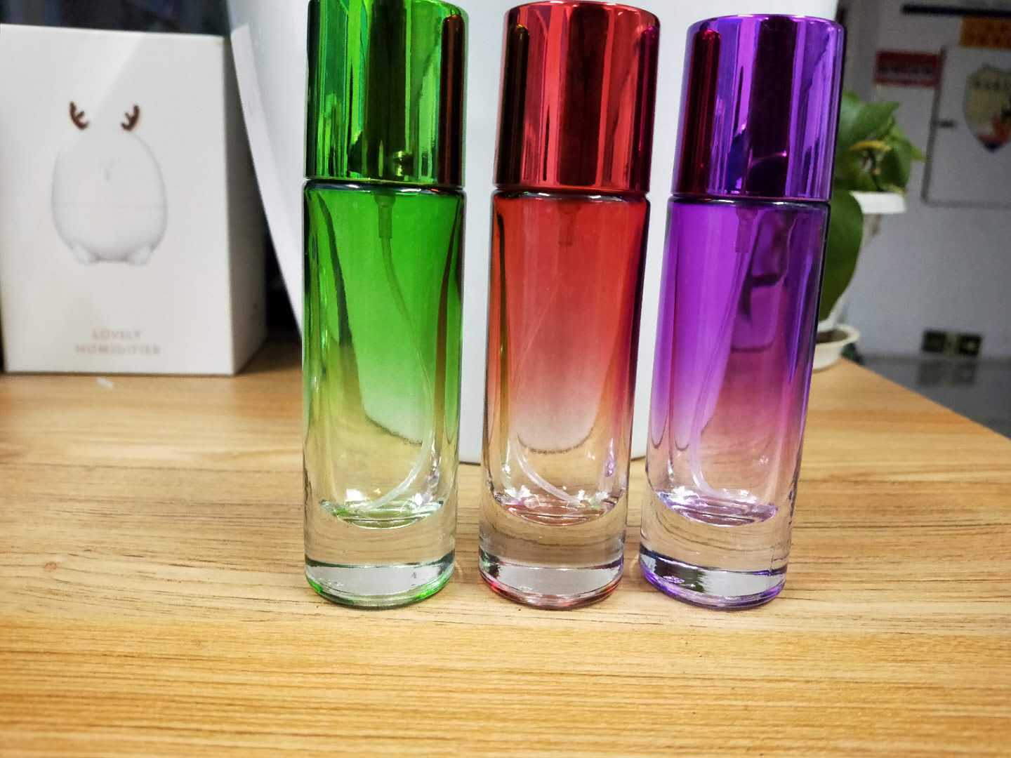 MUB High Quality Colorful 30ml Glass Spray Bottle Empty Refillable Cylinder Shape Glass Perfume Bottles With Aluminum Pumps