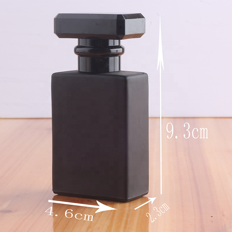 MUB High Quality Square 30ml 50ml Black / Clear glass square empty glass perfume bottle with pump spray