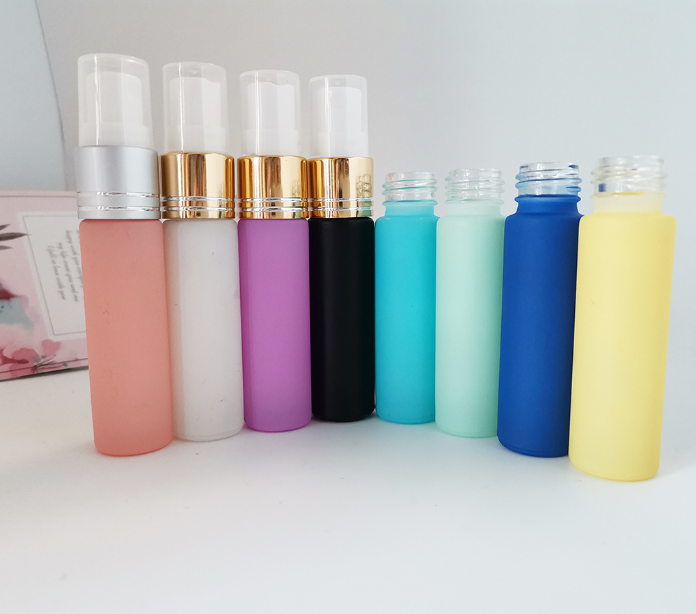 Macaroon Collection 10ml matte white blue pink glass spray bottle with sprayer