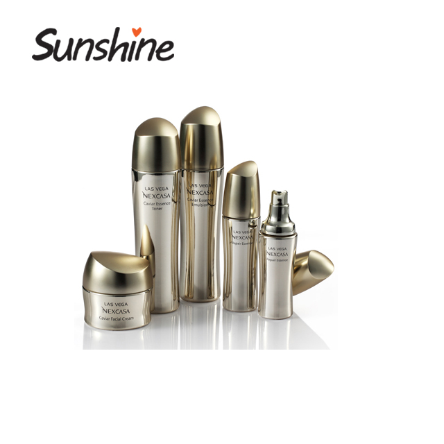 Manufacturer 100ml empty glass spray cosmetic bottle with cap