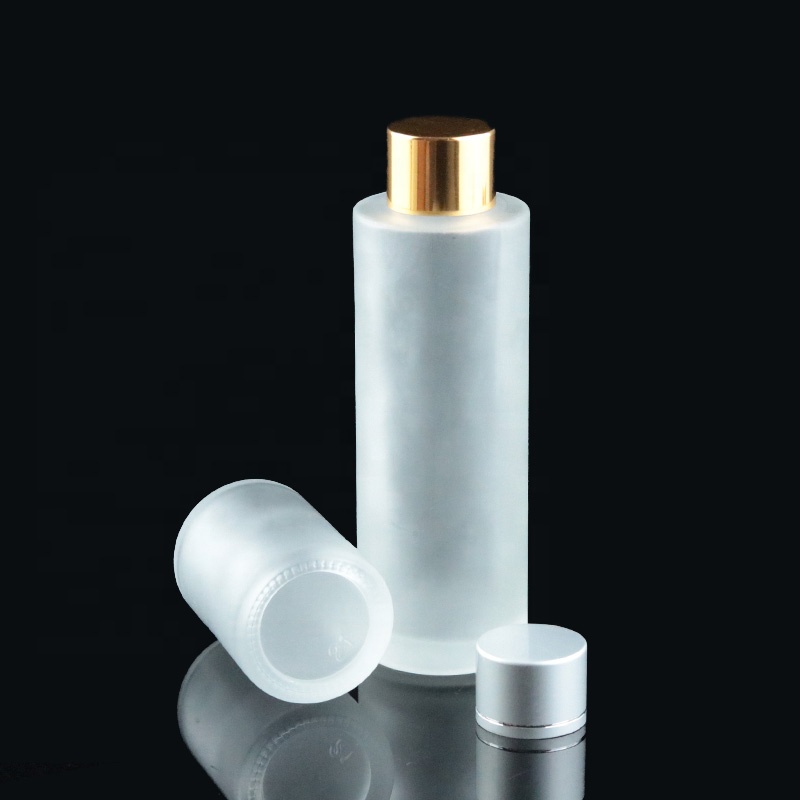 Manufacturer 30ml 50ml 60ml 80ml 100ml round flat skin toner frosted glass cosmetic bottle with screw cap and stopper (EPG31)