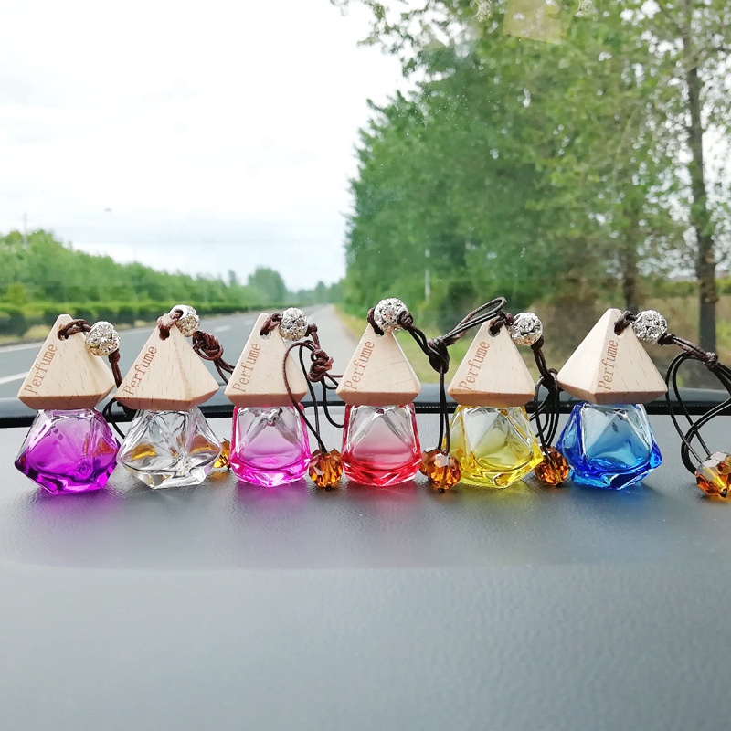 Manufacturer Luxury New High-end Car Hanging Aroma Diffuser Colorful Glass Bottle Clear Beads Automobile Perfume