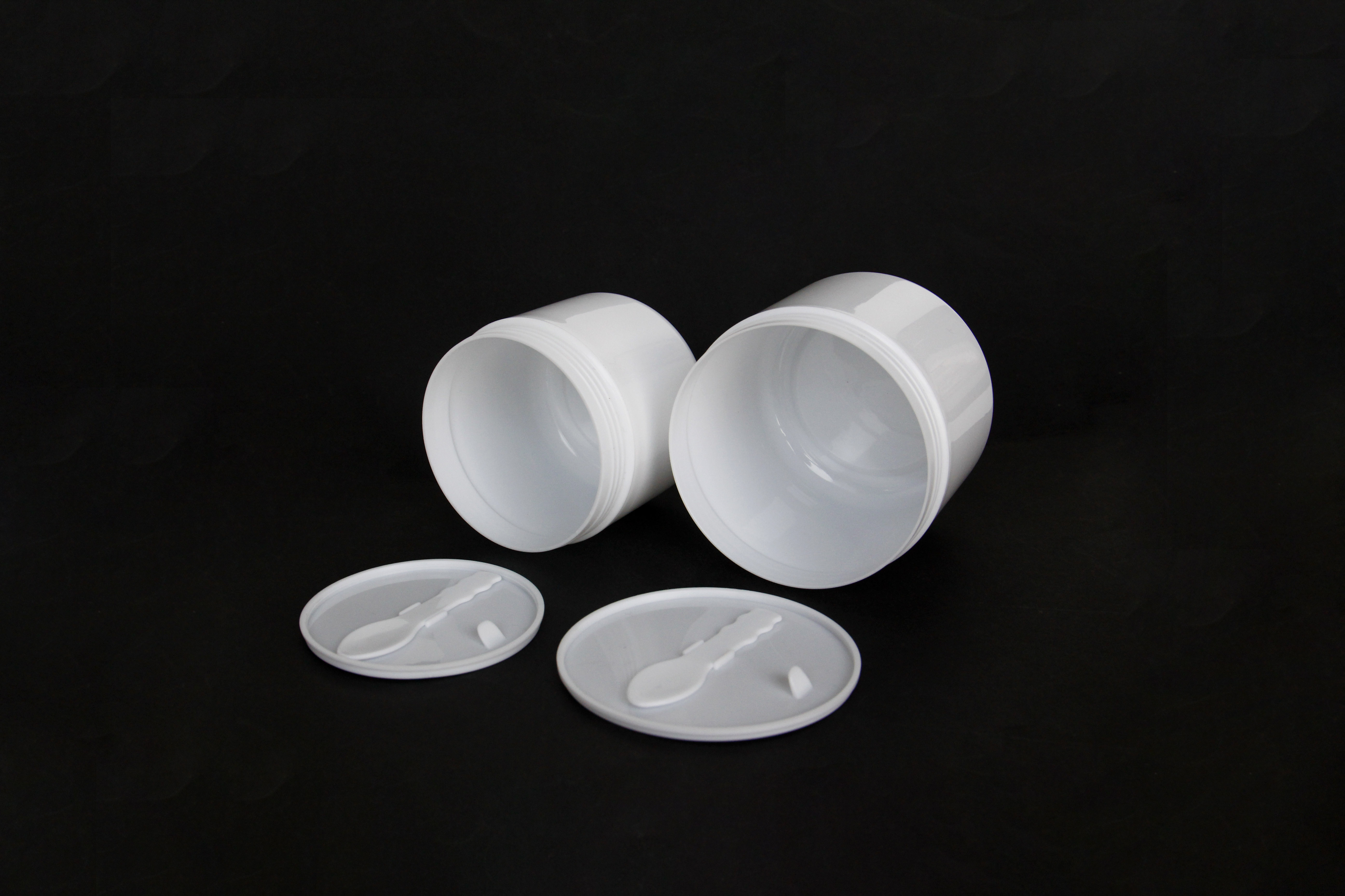 Manufacturer Price White Plastic Cosmetic Jars With Free Sample skin care eye cream face cream jar