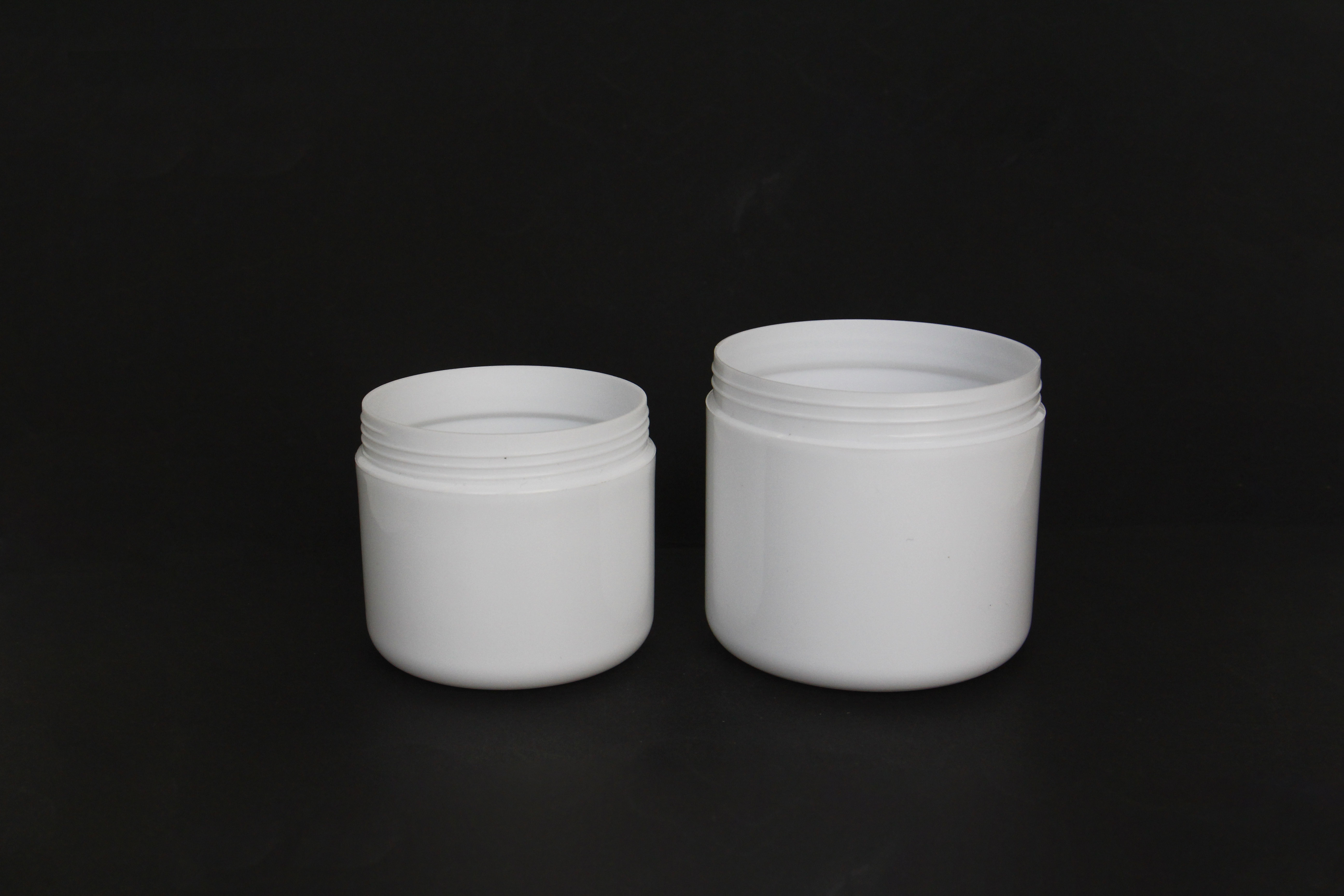 Manufacturer Price White Plastic Cosmetic Jars With Free Sample skin care eye cream face cream jar