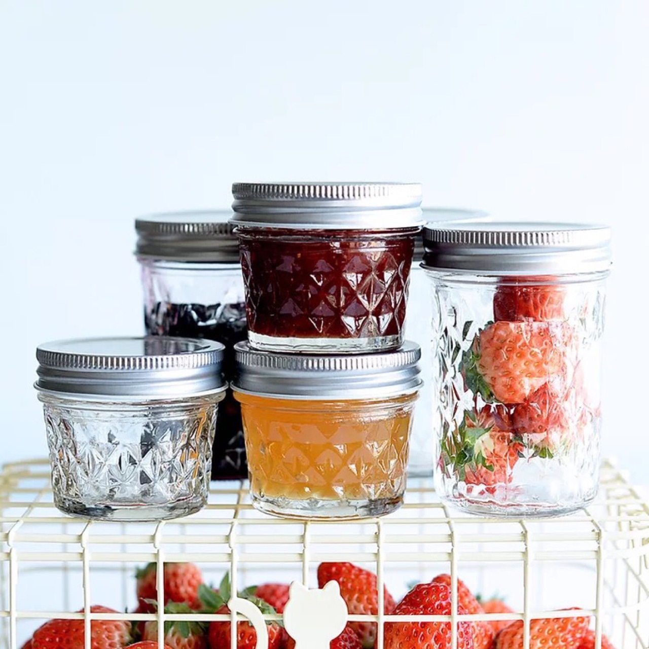 Manufacturer mason jar 8oz with lid in bulk kitchen storage honey jam jar glass