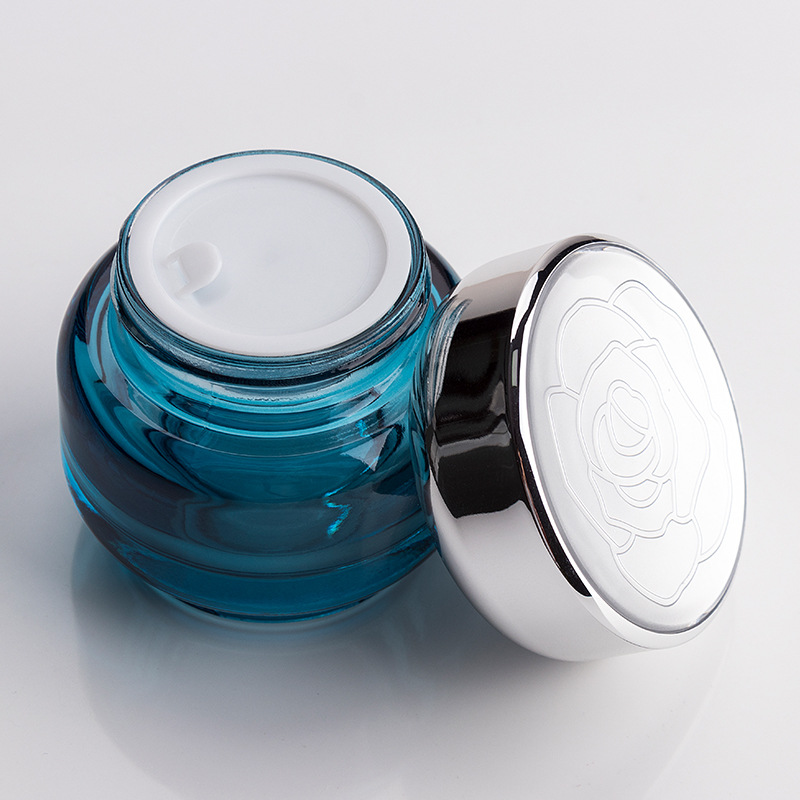 Manufacturer wholesale cosmetics lotion bottle 40ml 110ml 120ml glass frost tank 50g