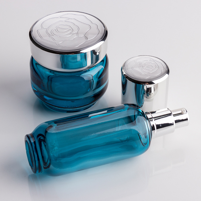 Manufacturer wholesale cosmetics lotion bottle 40ml 110ml 120ml glass frost tank 50g