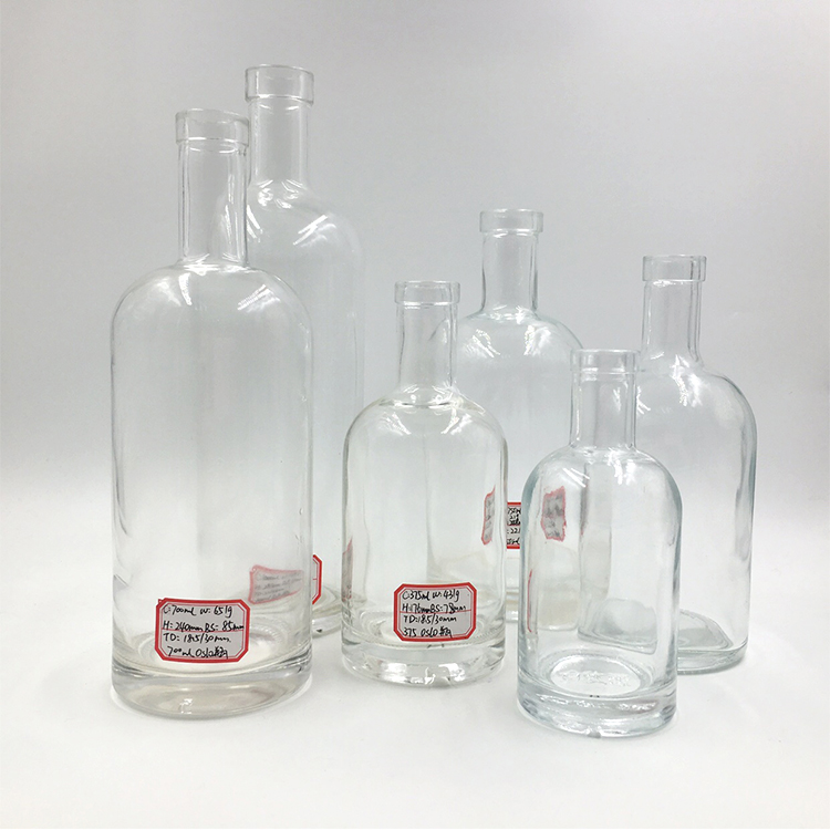Manufacturers Custom 500ml 700ml 750ml 1000ml Mini Empty Rum Gin Whisky Spirit Vodka Glass Liquor Bottle with Cork Cap