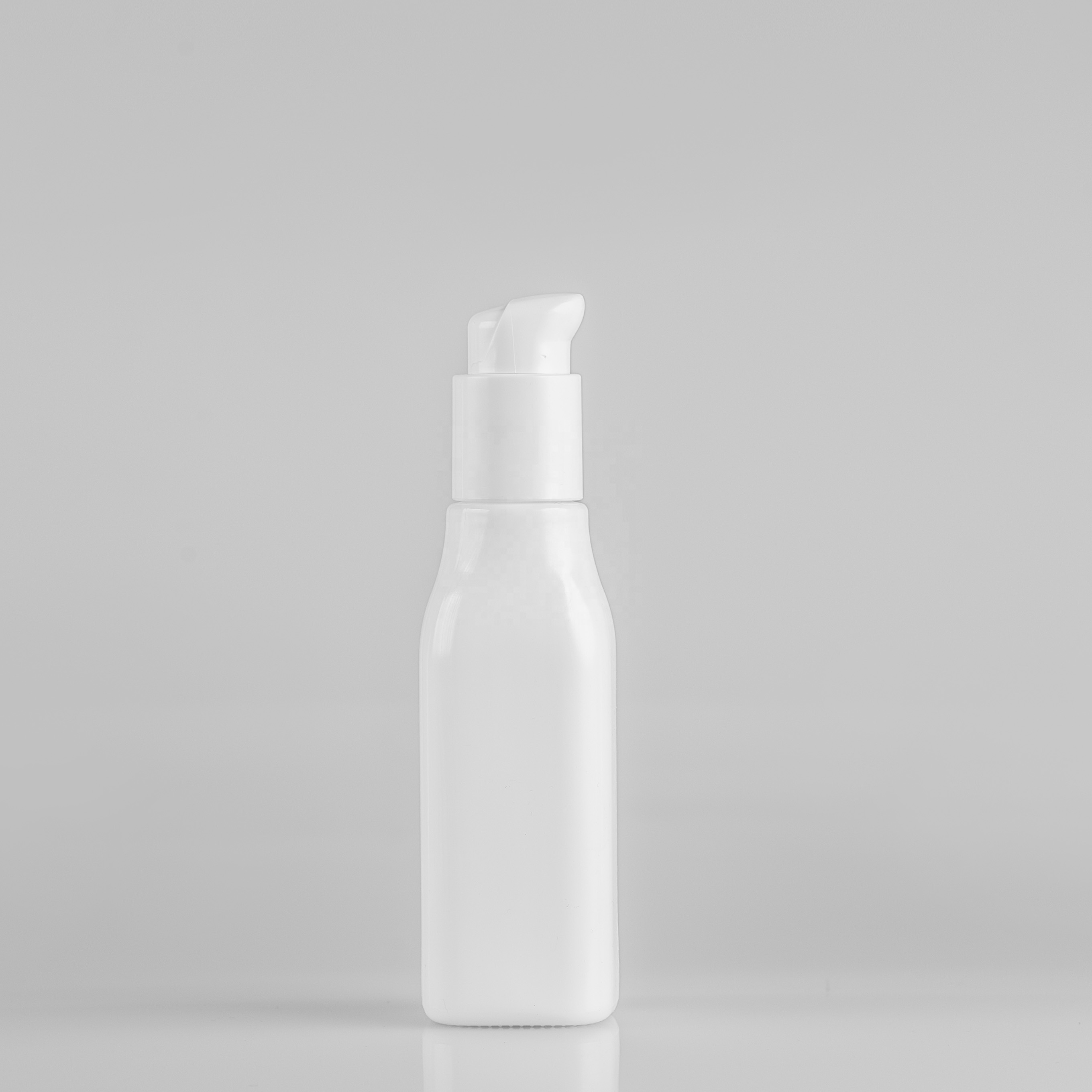 Matt finish white bamboo caps glass bottle with spray color for skin care cosmetic packing white opal glass jar
