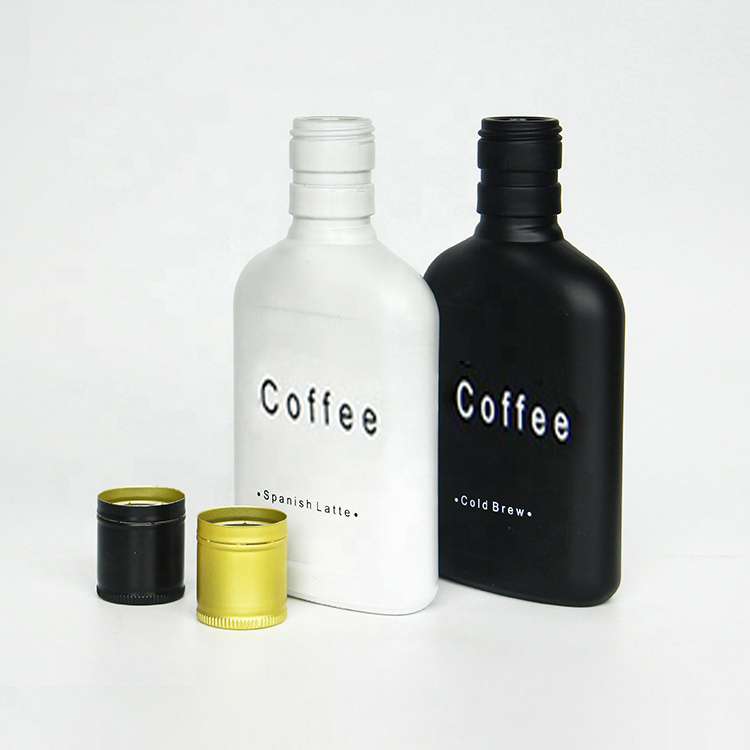 Matte Black 150ml Flat Glass Flask 200ml Cold Brew Coffee Glass Bottles With Black Cap