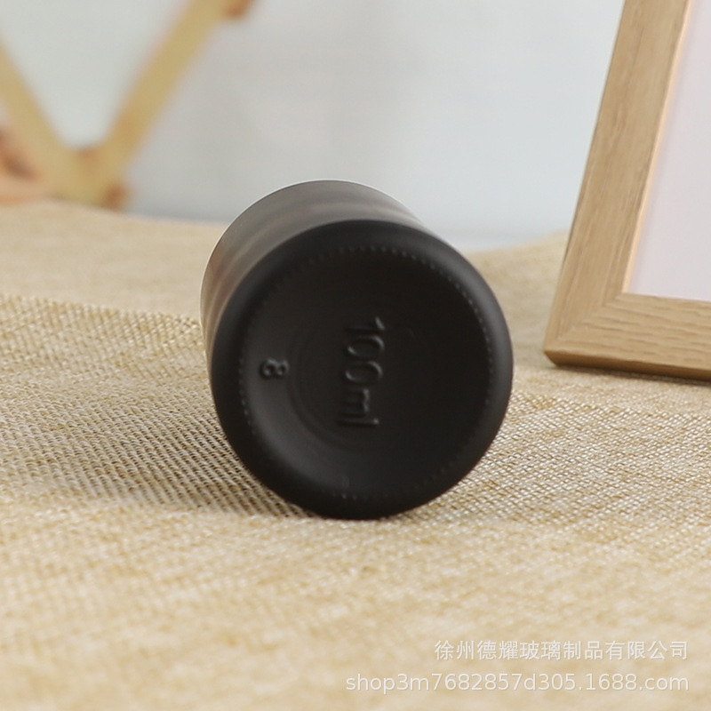 Matte Black White Essential Oil Bottles Round Glass Dropper Essential Oil Bottle