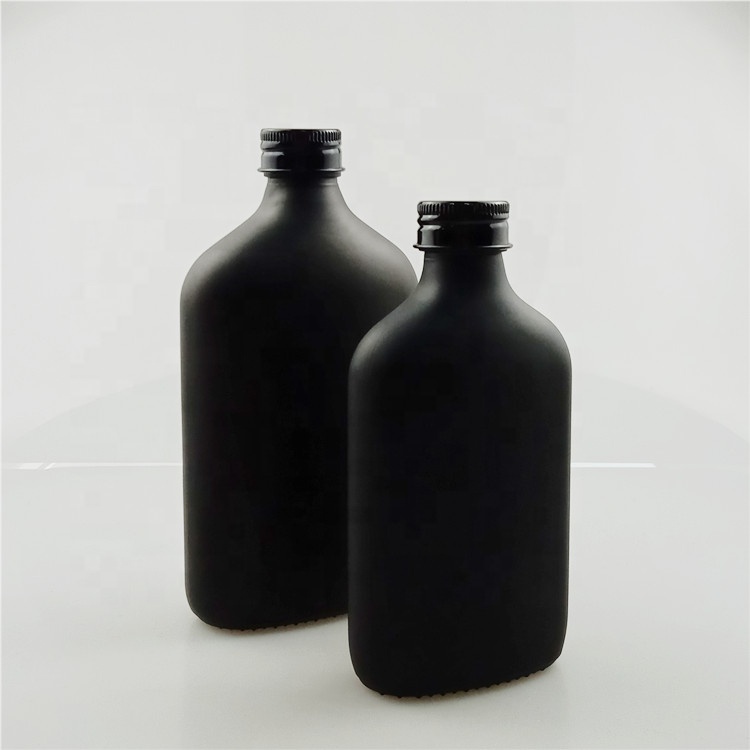 Matte black 250ml 350ml liquor vodka glass bottle screwed flat shape glass bottle