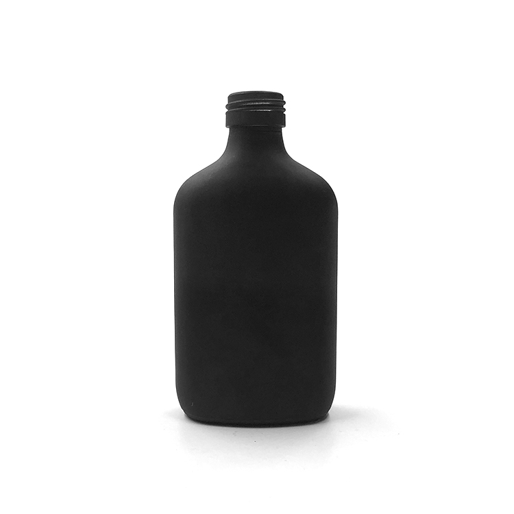 Matte black bottle 200ml flat square glass flask cold brew bottle for whisky coffee
