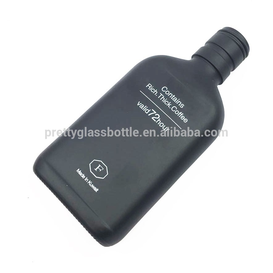 Matte black silk printing logo 200ml flat coffee juice glass bottle pocket milk cold brew bottles with aluminium cap wholesale