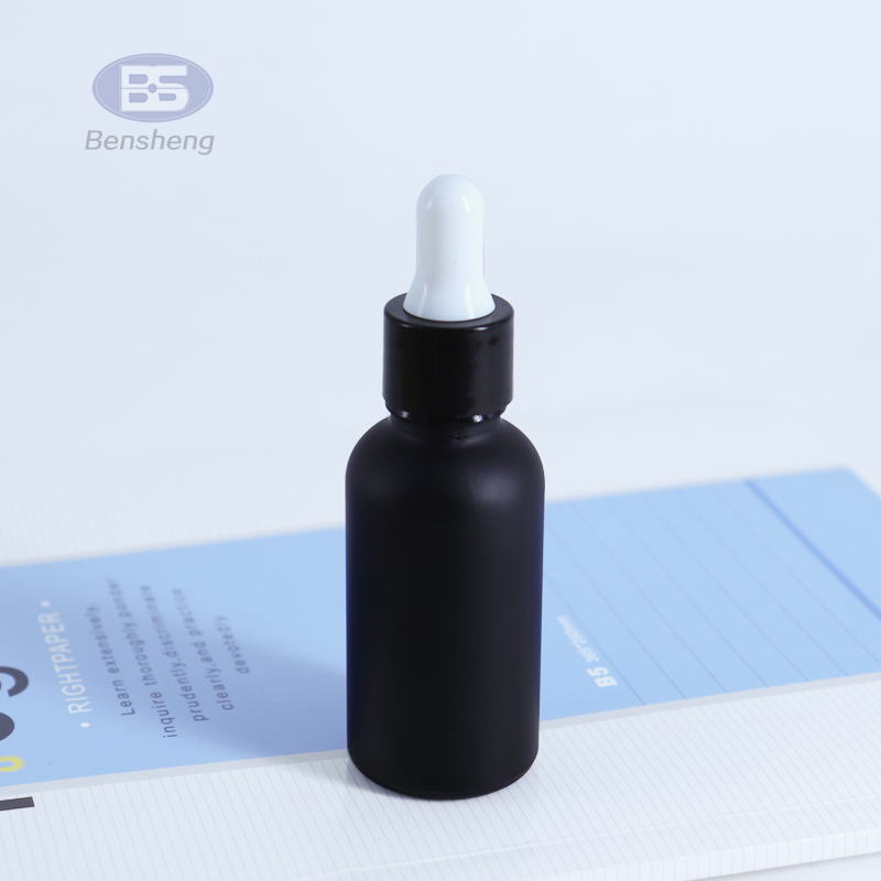 Matte frosted black glass dropper bottle 4 Oz essential oil bottles 120 ml Boston Round Bottle
