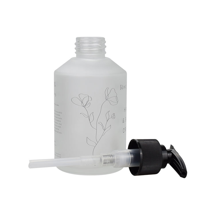 Matte frosted empty glass bottle with shampoo pump 60ml 120ml 200ml body wash use slopping shoulder pump glass bottle