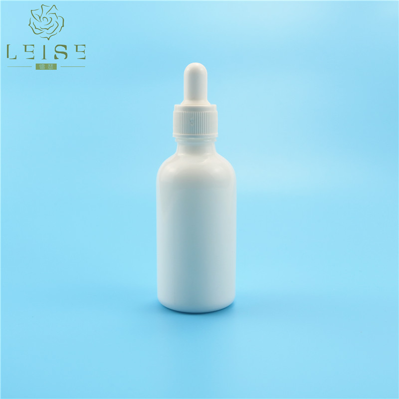 Matte silver dropper and white rubber 3oz 100ml porcelain glass dropper bottles with bamboo cap and black suction rubber top