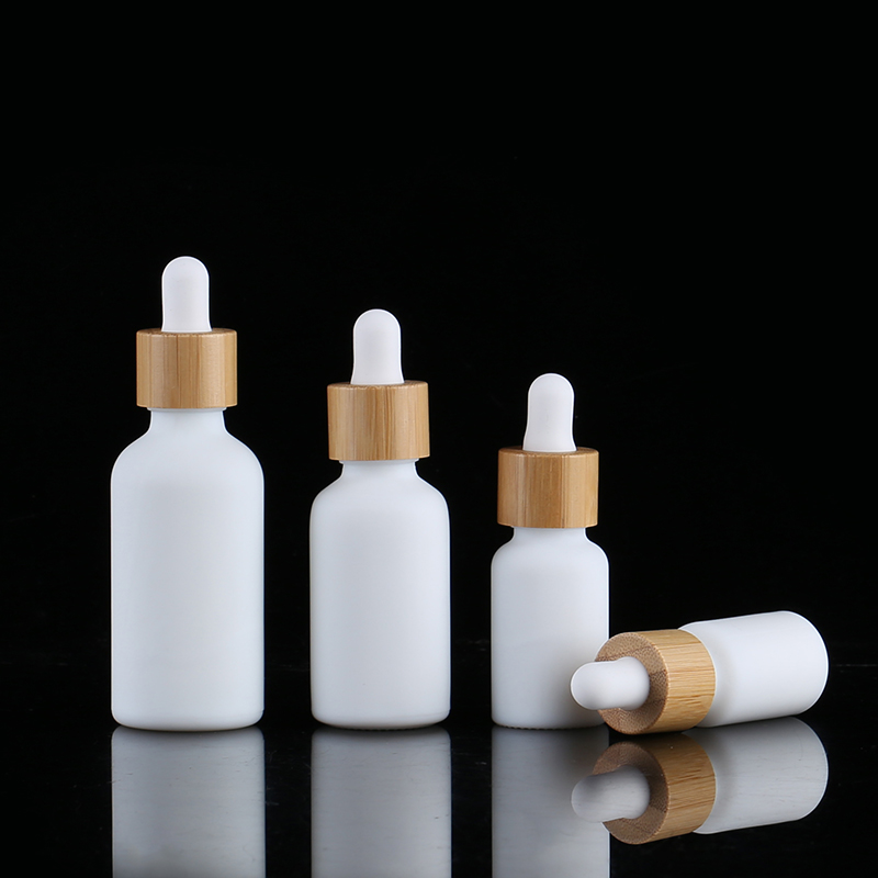 Matte white green colors Essential Oil Bottle Frosted Glass Dropper Bottles with Bamb Pump