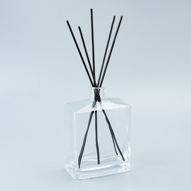 Mescente Wholesale Empty Reed Diffuser Glass Bottle Liquid Medicine