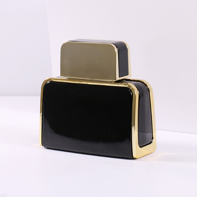 Middle Eastern style Free sample colorful New Exquisite luxury square perfume pump spary 100ml glass bottle for perfume liquid