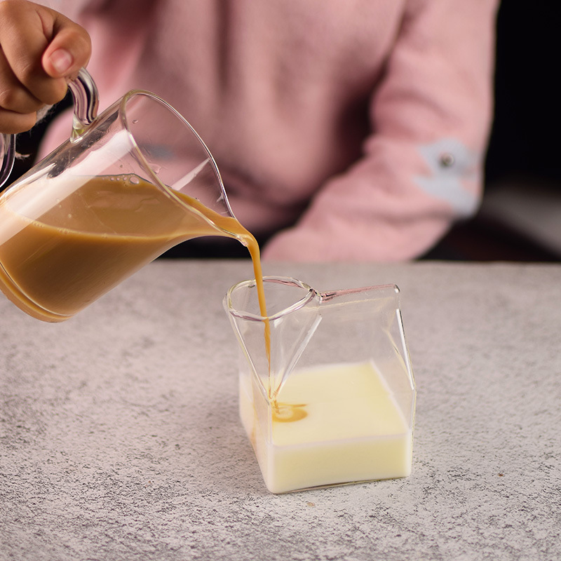 Milk Tea Coffee Bottle Milk Container Glass Jar Custom Square Shape Glass 350ml Borosilicate Glass