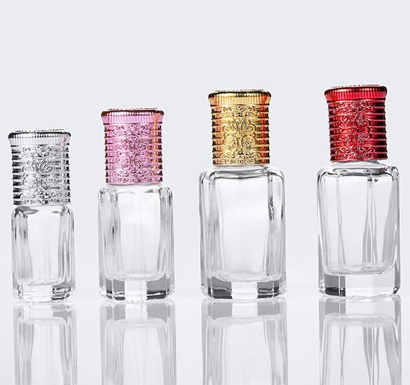 Mini 3ml 6ml 10ml 12ml Fancy Alloy Cap Octangle Glass Attar Bottles with Glass Stick/Metal Roller Ball for Essential Oils