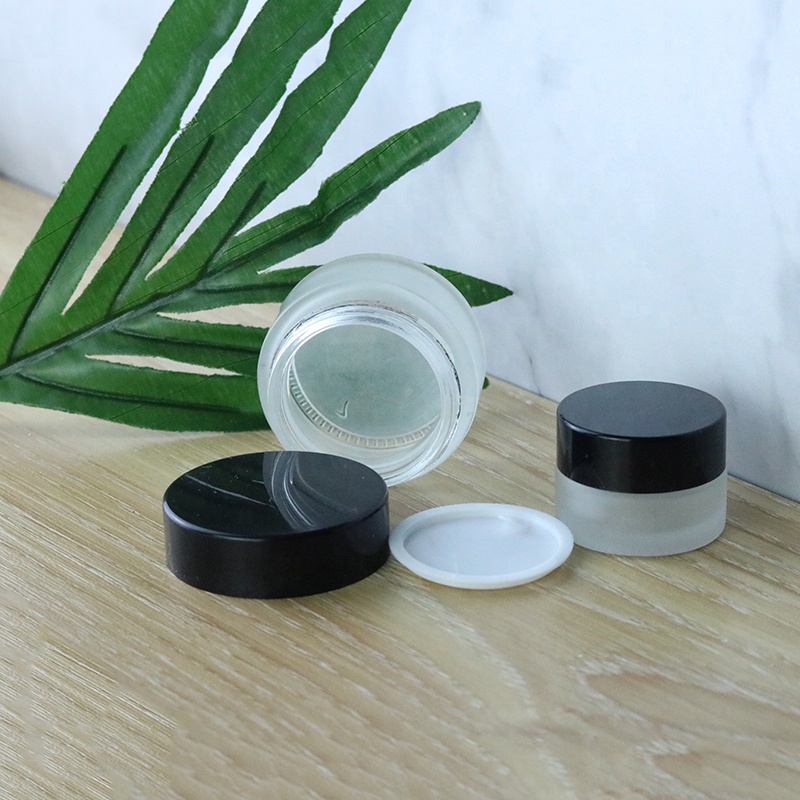 Mini 5ml 10ml 15ml 20ml 30ml 50ml frosted empty glass jar with black lid (GJM18)